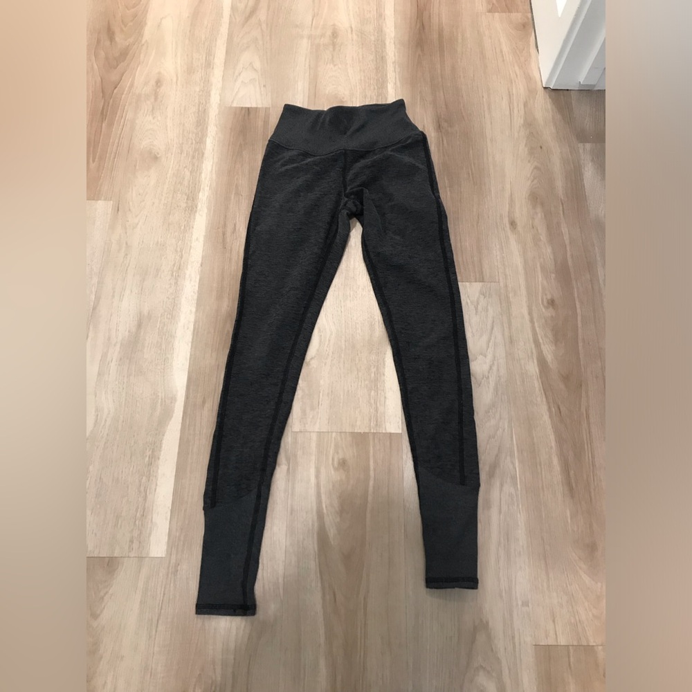 Alo High-Waist Alosoft Lounge Legging *Read*